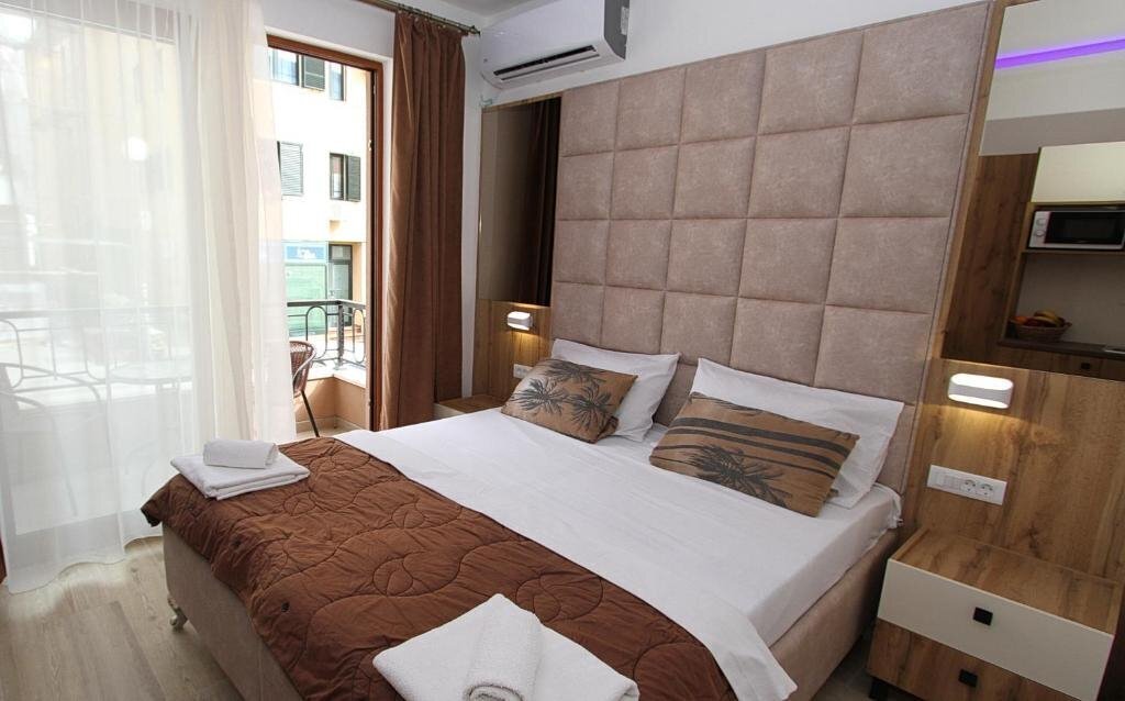Зображення BARON BUDVA 4*