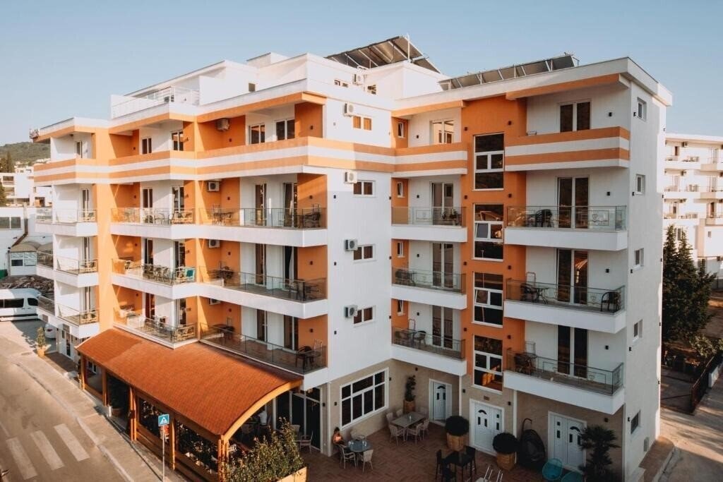 Картинка Sars Dobra Voda 3*