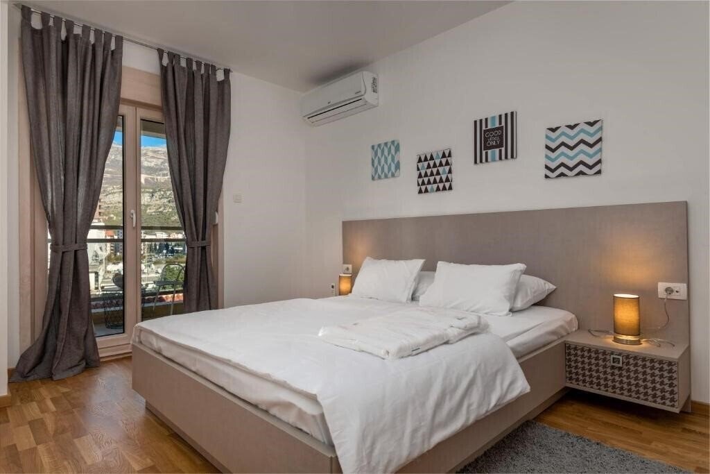 Фото Apartments Krug 4*