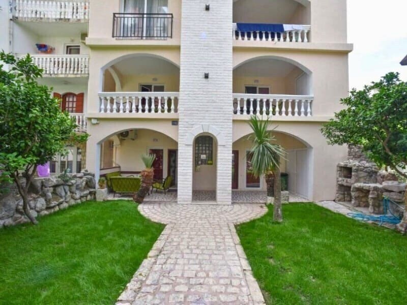 Фото Guest House Adrovic 110 Apart апартаменты