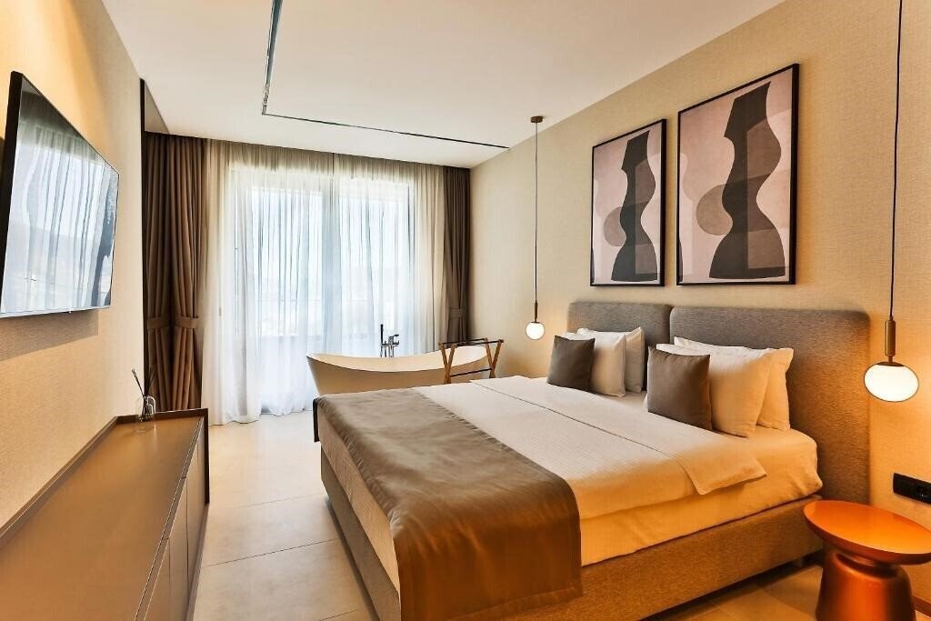 Зображення Hotel KingStone Budva 4*