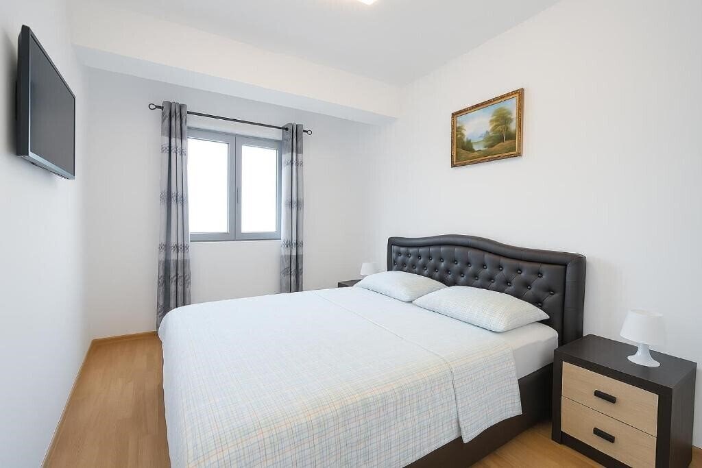 Фотографія Adelisa Apartments 4*