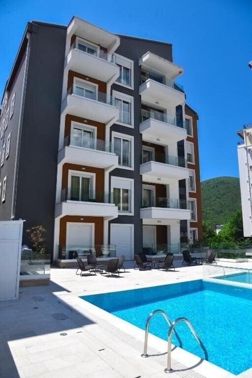 Готель Chill And Go Aparthotel 4*