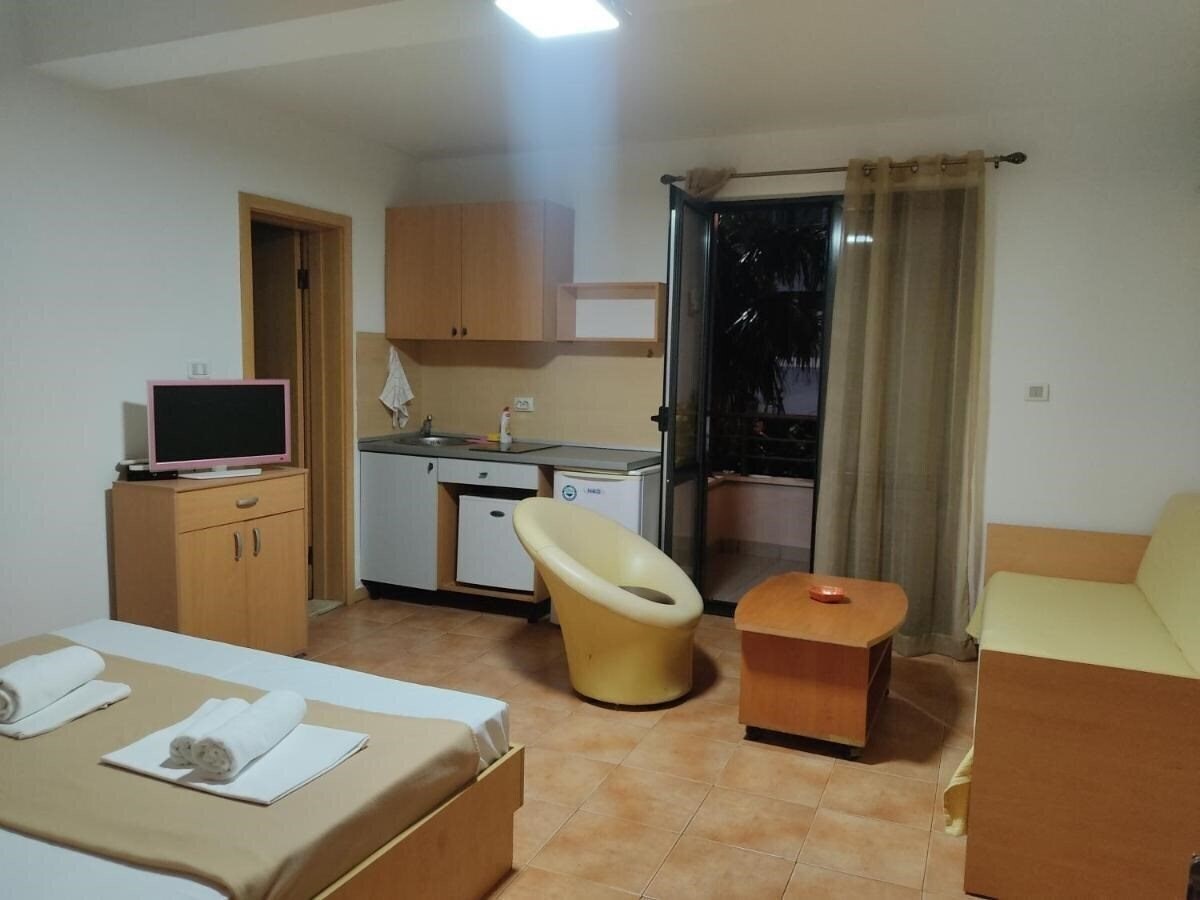 Фотографія Apartments Vila Mare 3*