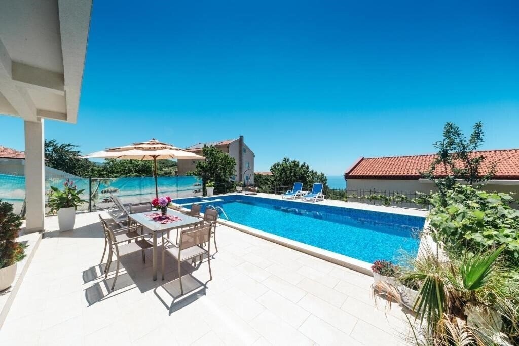 Изображение White Beauty Villa 4*
