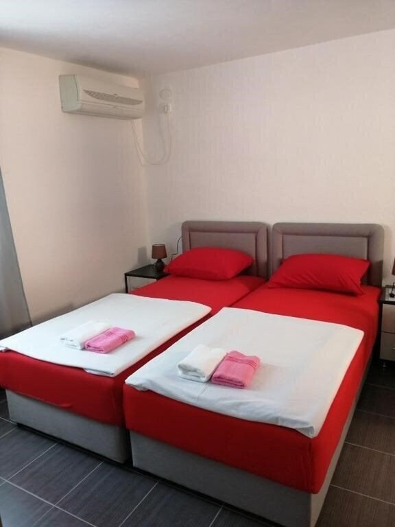 Картинка Sara Apartments 3*