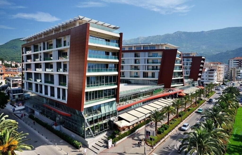 Готель Condo Studio Plaza 4*