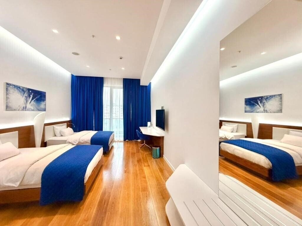 Фото Condo Studio Plaza 4*
