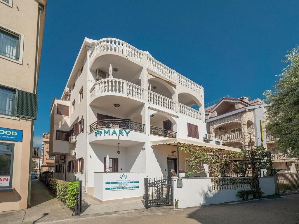 Отель Guest House Mary 3*