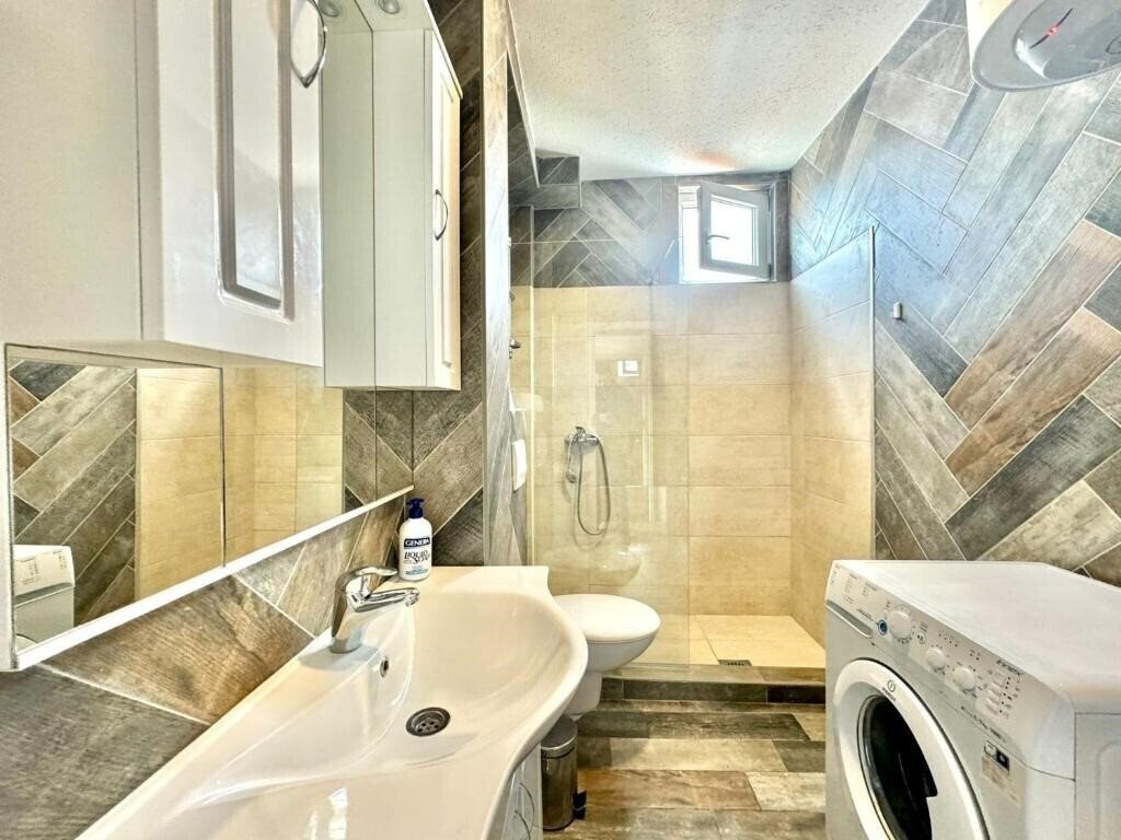 Зображення Bucanero Apartments Budva 3*