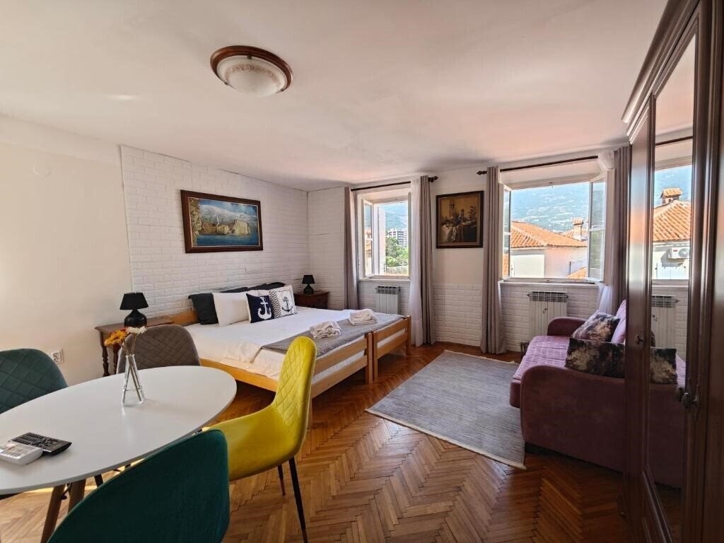 Фото Beatrix Suites Budva Old Town 3*