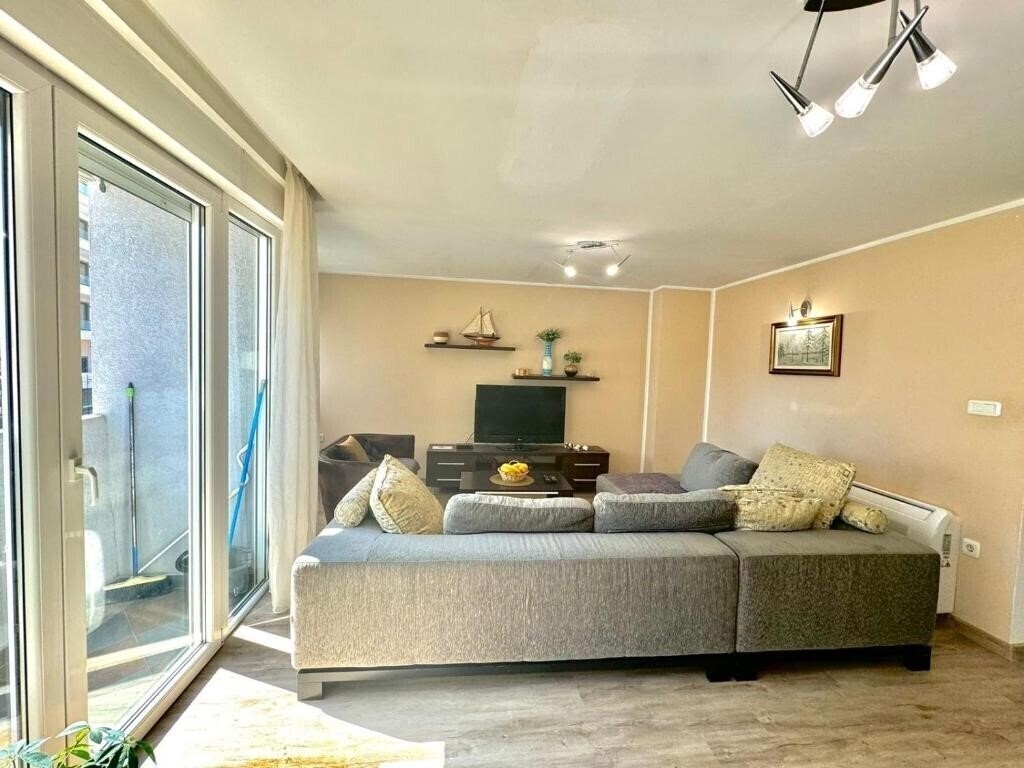 Картинка Maxim Family Apartment Budva 3*