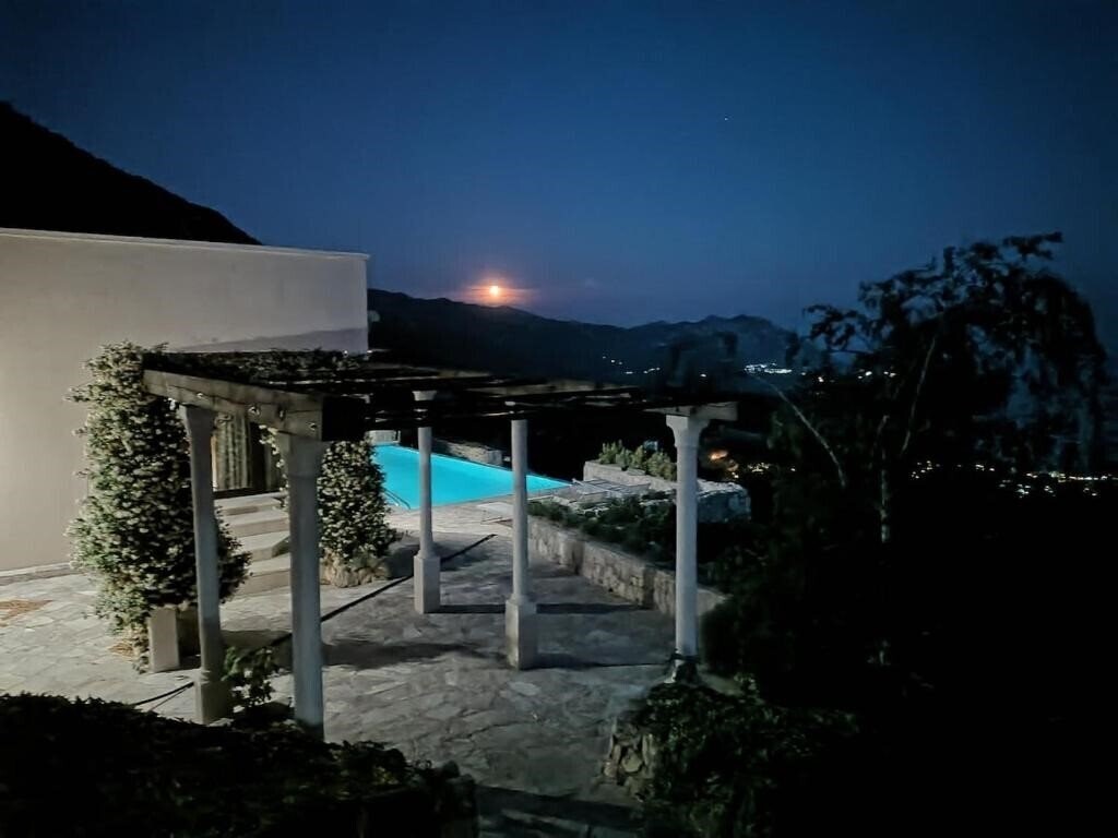 Фотография Villa Lavander Hill 3*