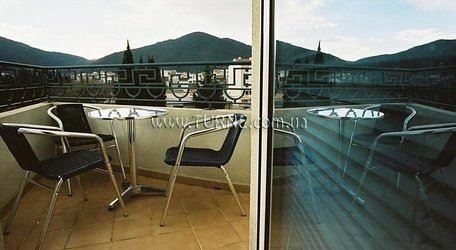 Готель Sajo 4*