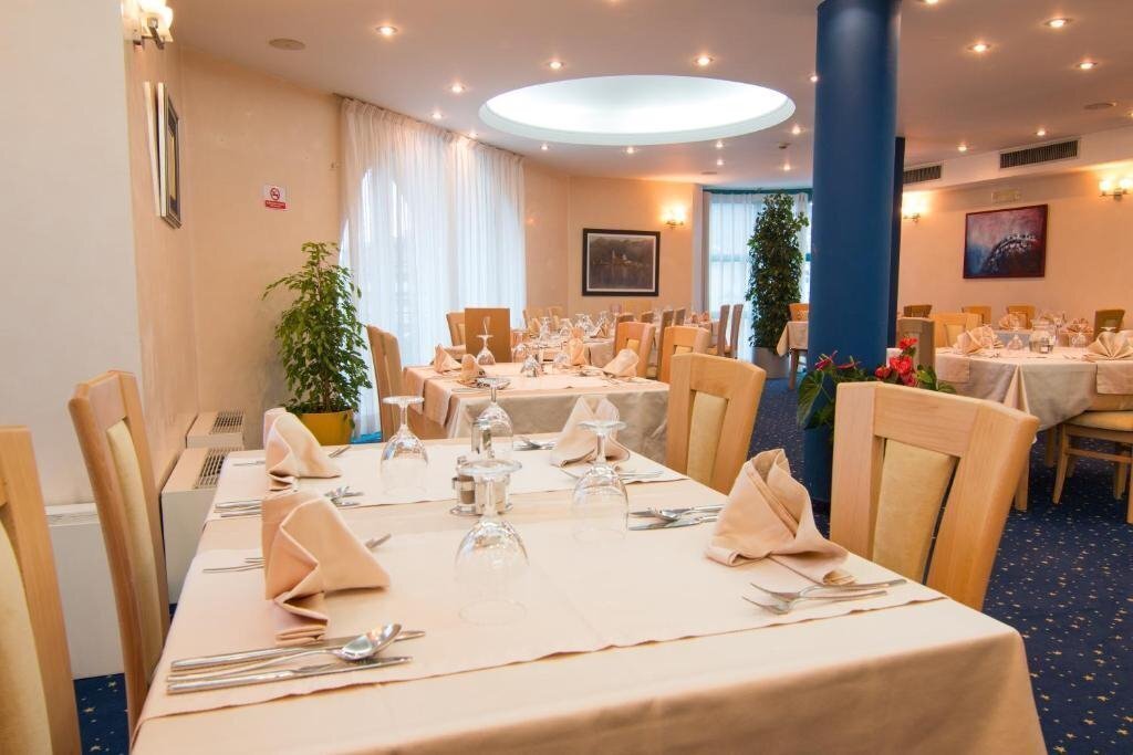 Картинка Blue Star 4*