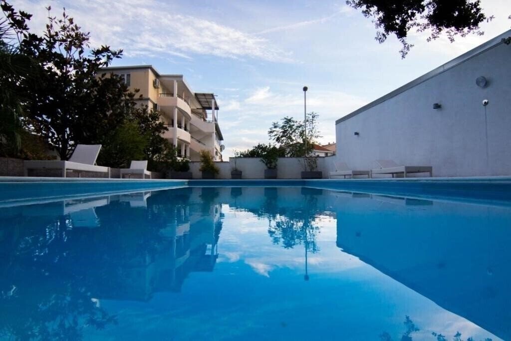 Отель Villa Ivan 4*