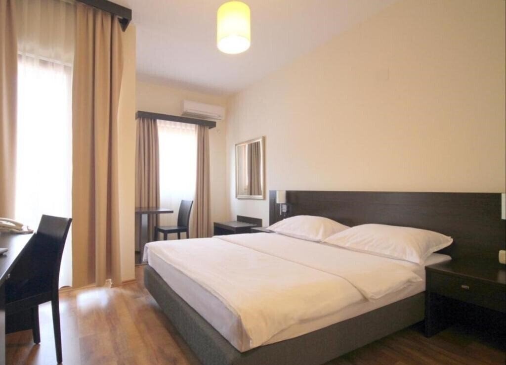 Отель Villa Lucic 3*