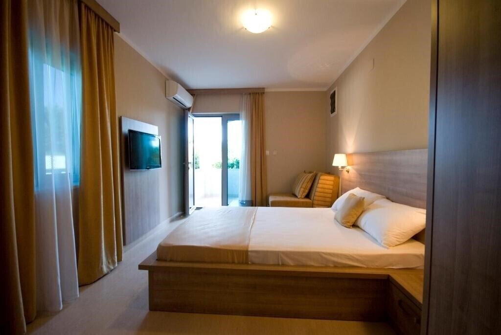 Изображение Vila V Lux 4*