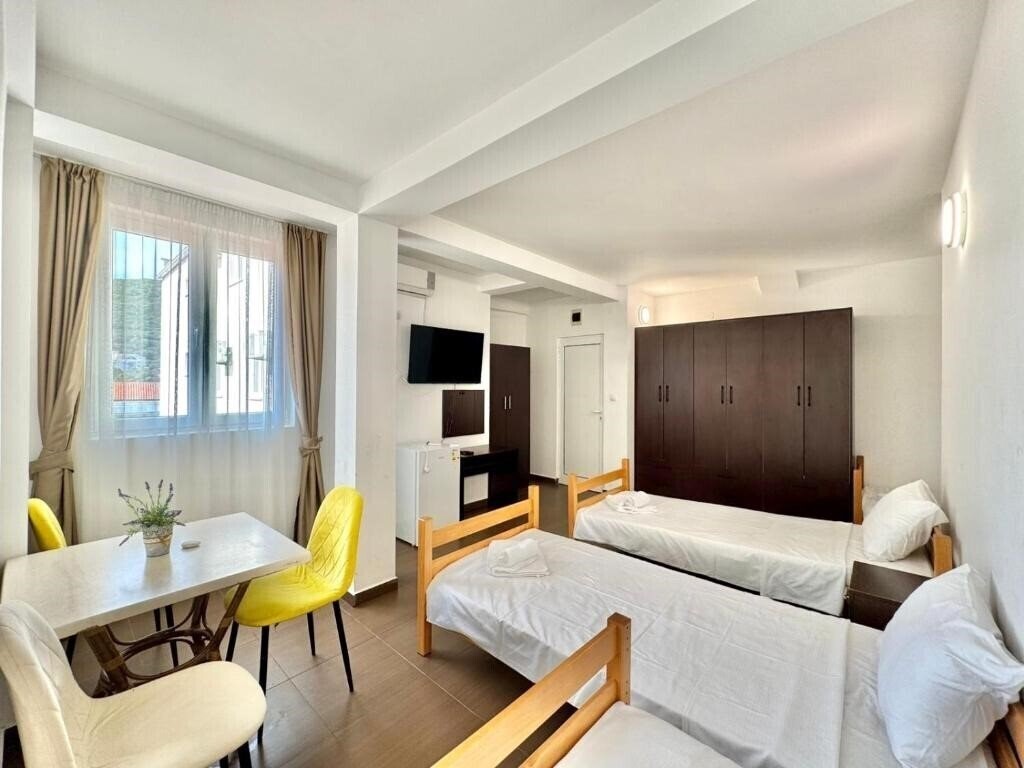 Фотографія Hotel Lobo 3*