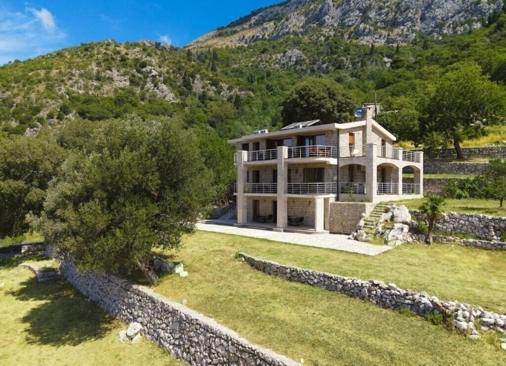 Фото Villa Eco House Buljarica 4*