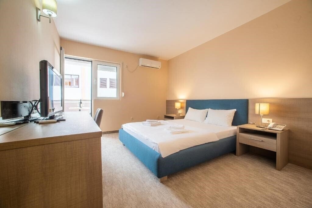 Фото Mb Small Hotel 3*