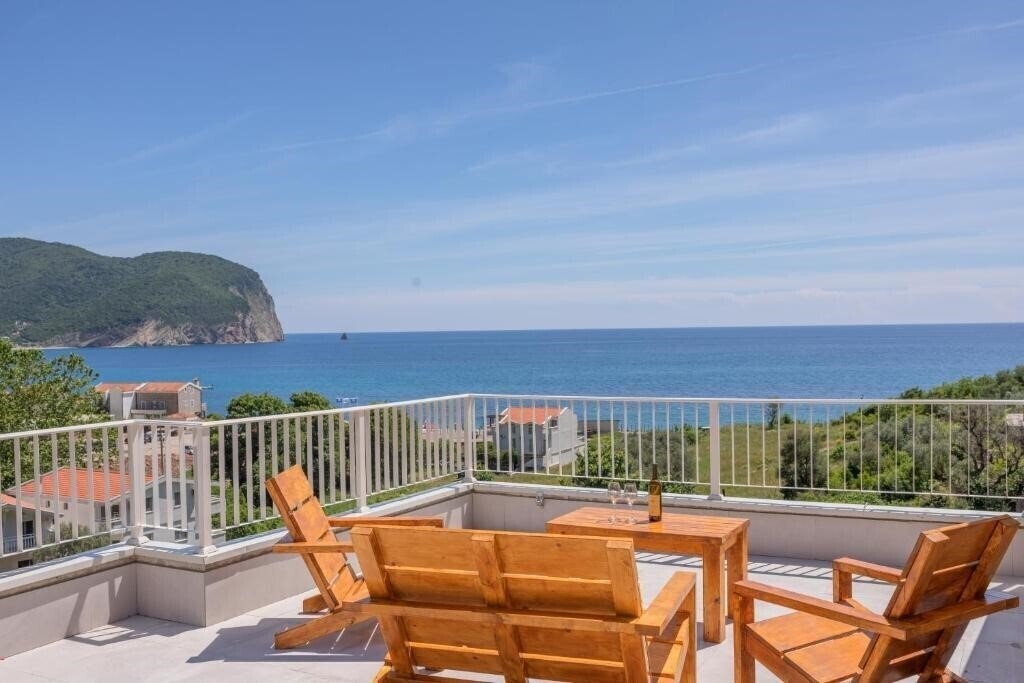 Готель Bonazza Apartments 4*