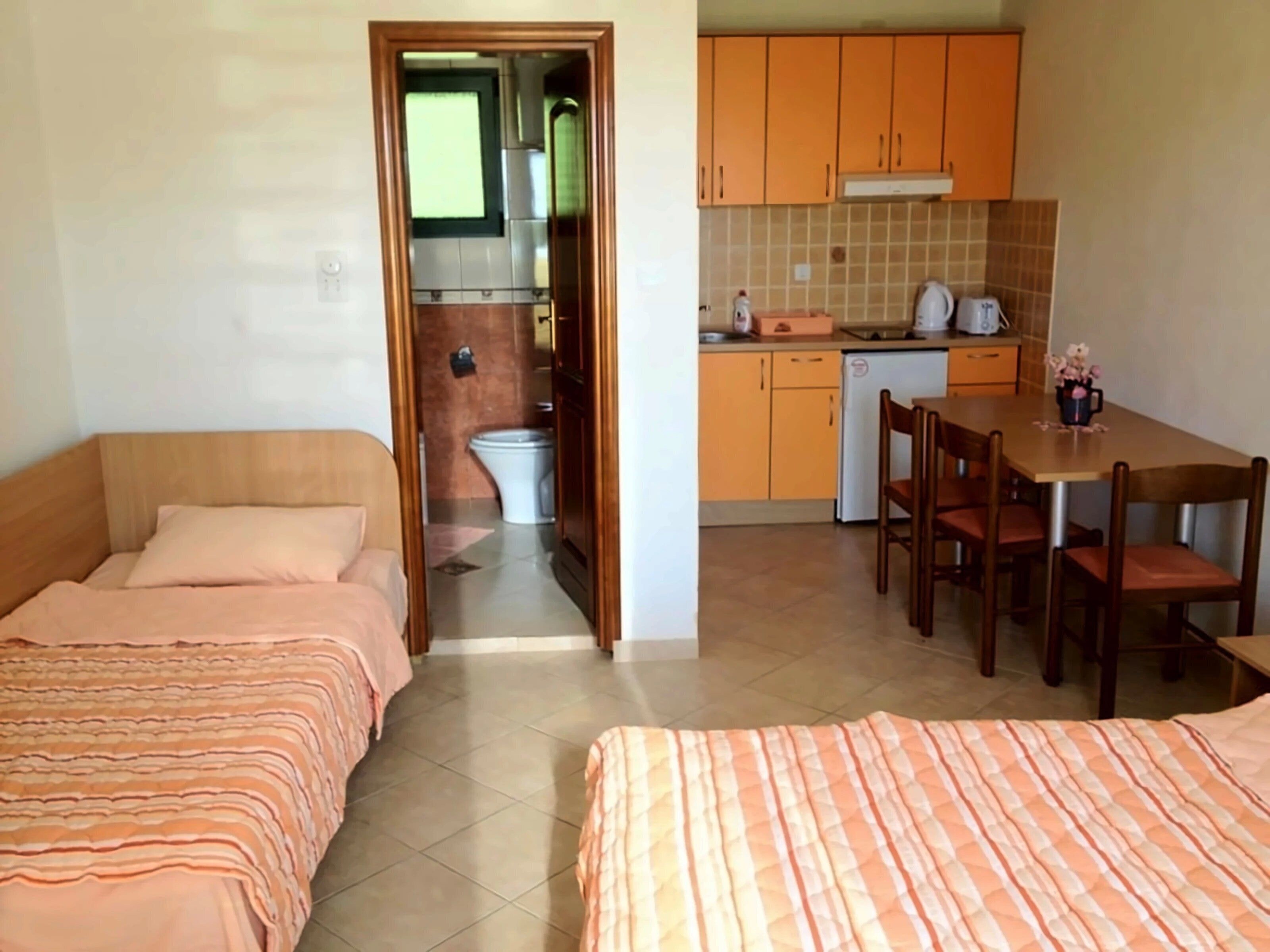 Фотографія Villa Larisa Budimic 3*