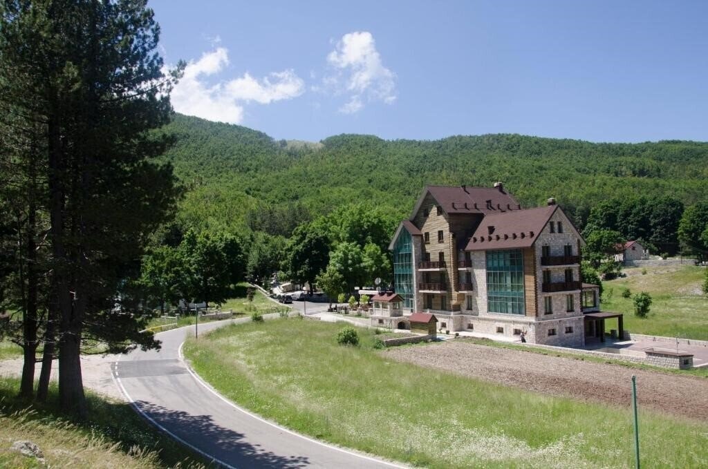 Фото Monte Rosa 4*