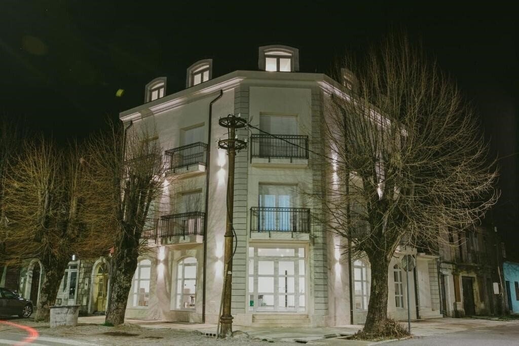 Готель Dapcevic Hotel 4*