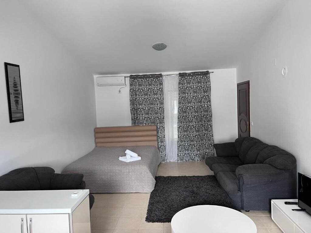 Картинка ApartsDobraVoda 3*