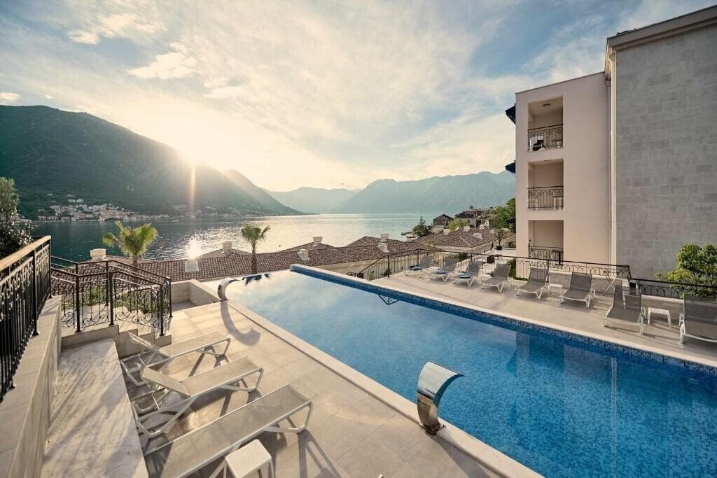 Картинка Allure Palazzi Kotor Bay 5*