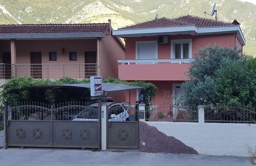 Готель Villa Popovic Lazar 3*