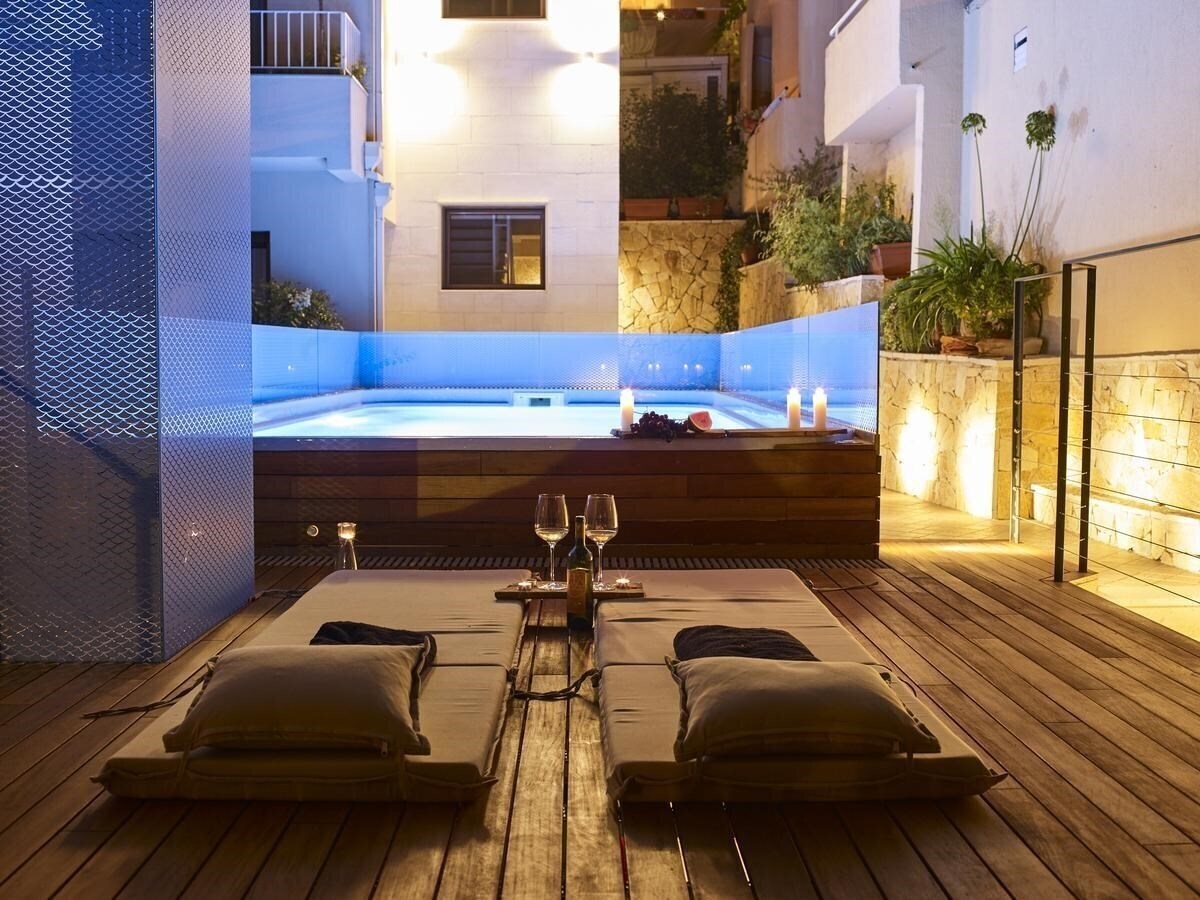 Отель Corso Levante Luxury Suites 4*