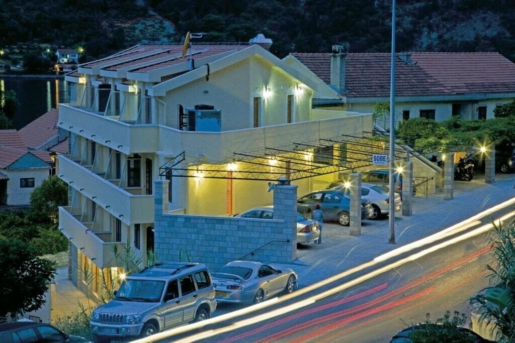 Отель Marija 2 Apartments 3*