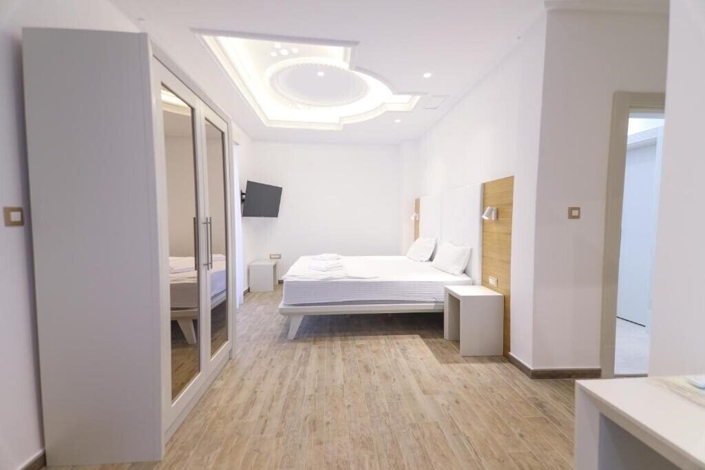 Картинка Hotel RR (ex. R&R) 3*