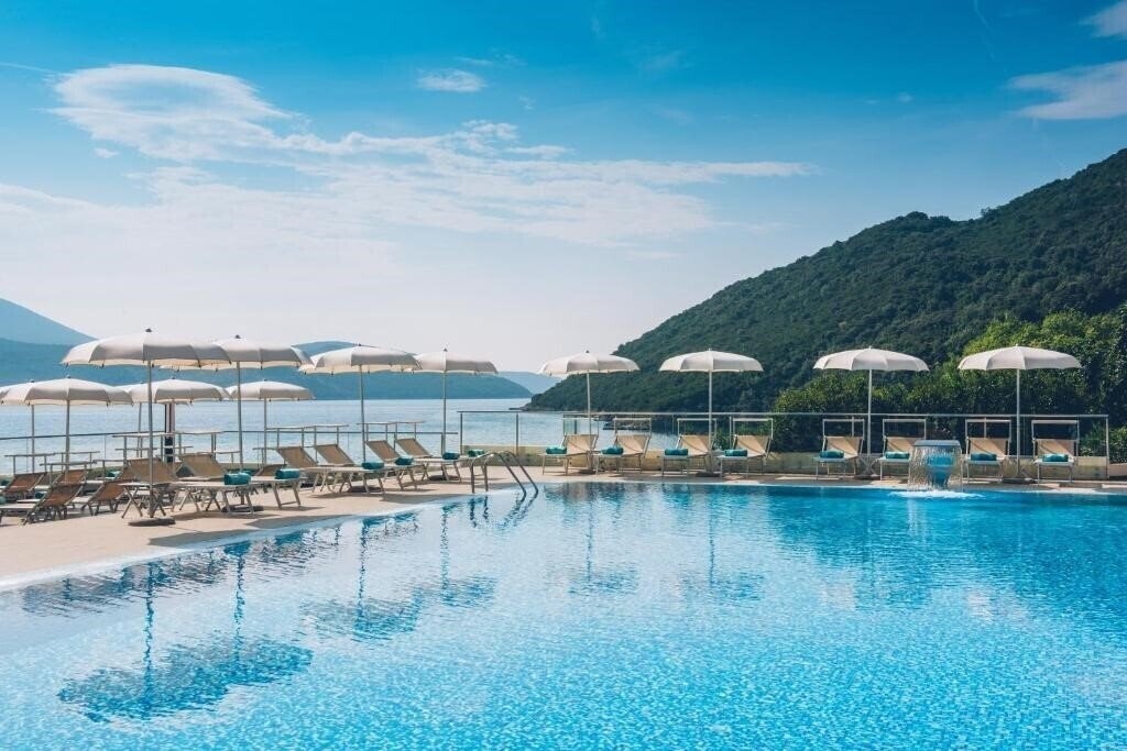 Фотография Iberostar Waves Herceg Novi 4*