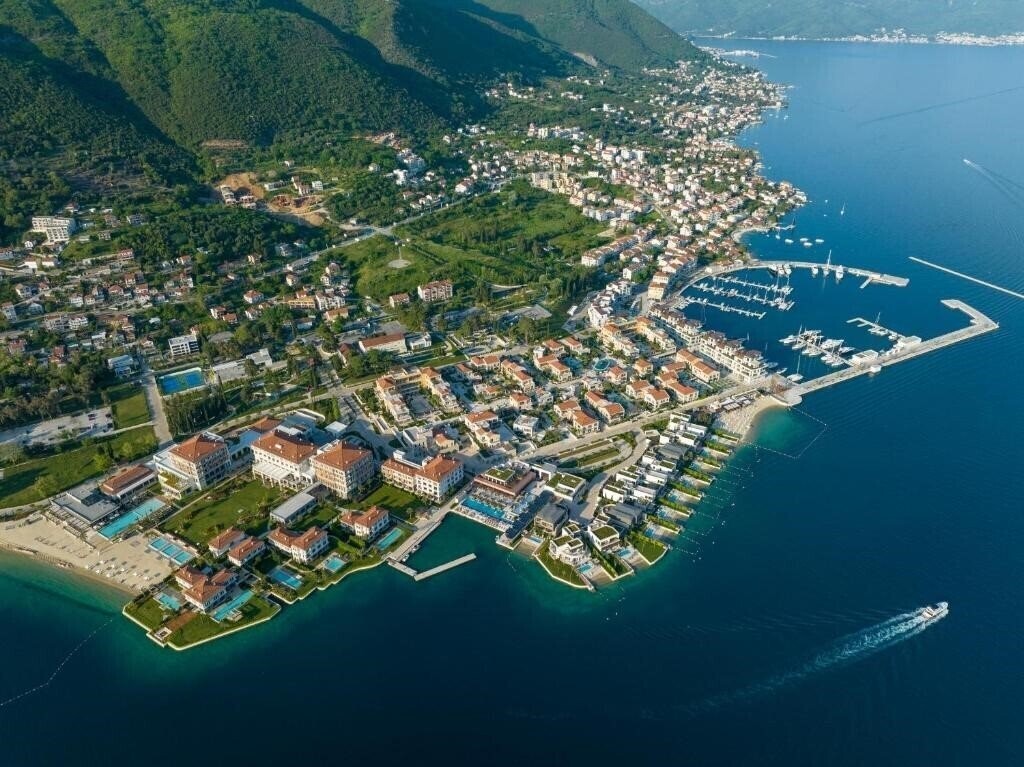 Готель Portonovi Resort 5*