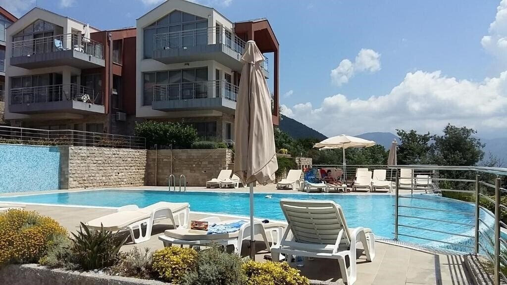 Фотографія Acacia Hill Djenovici 4*