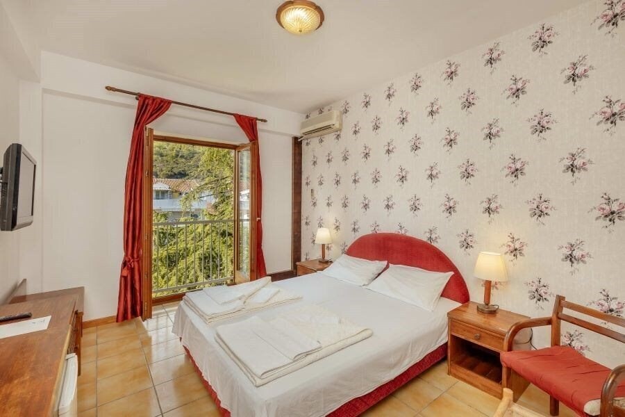 Готель Talia Hotel 3*