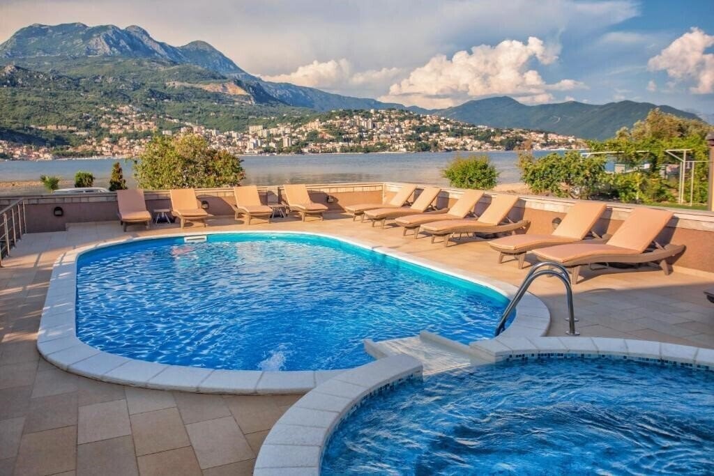 Картинка Apartments Obala - Katic 3*