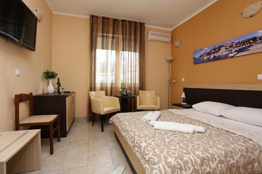 Фотографія Play 3*