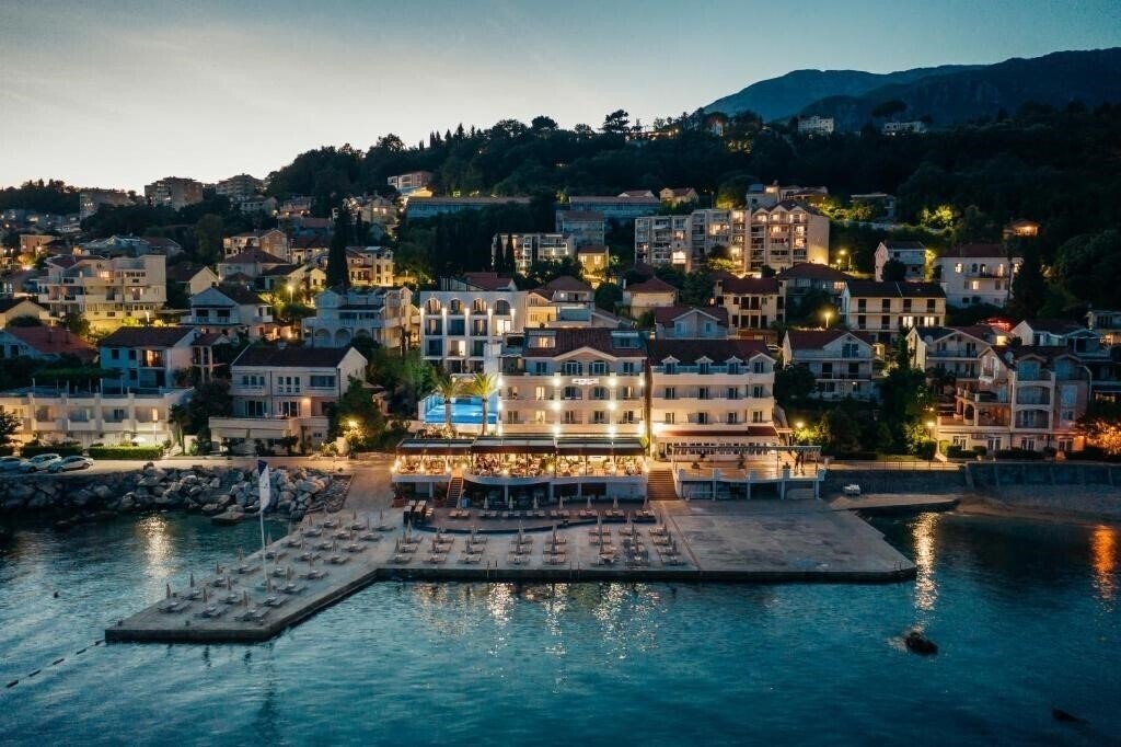 Изображение Hotel Perla Annexes 4*