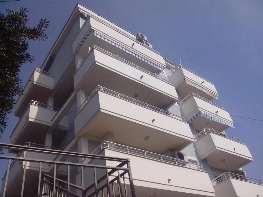 Отель Location Apartments 4*