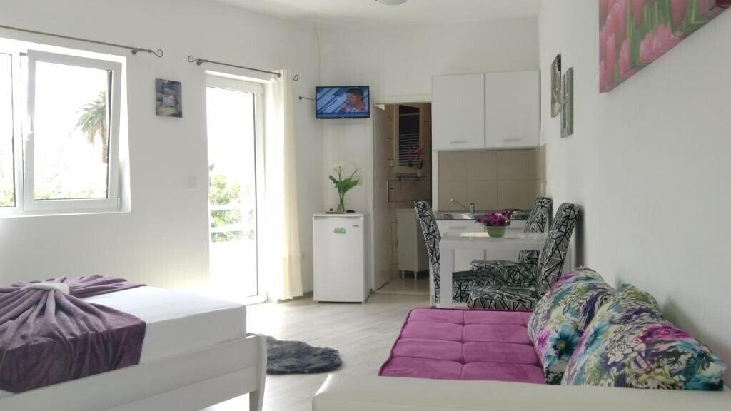 Изображение Apartments Jadran 3*