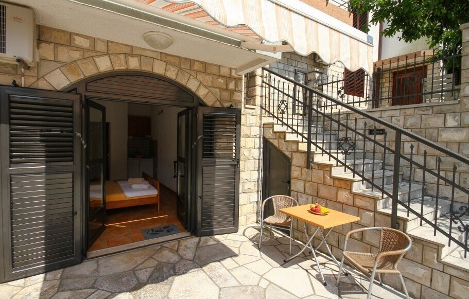 Фото Apartments Mracevic 3*