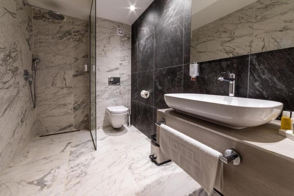 Фотографія Hotel Berane 4*