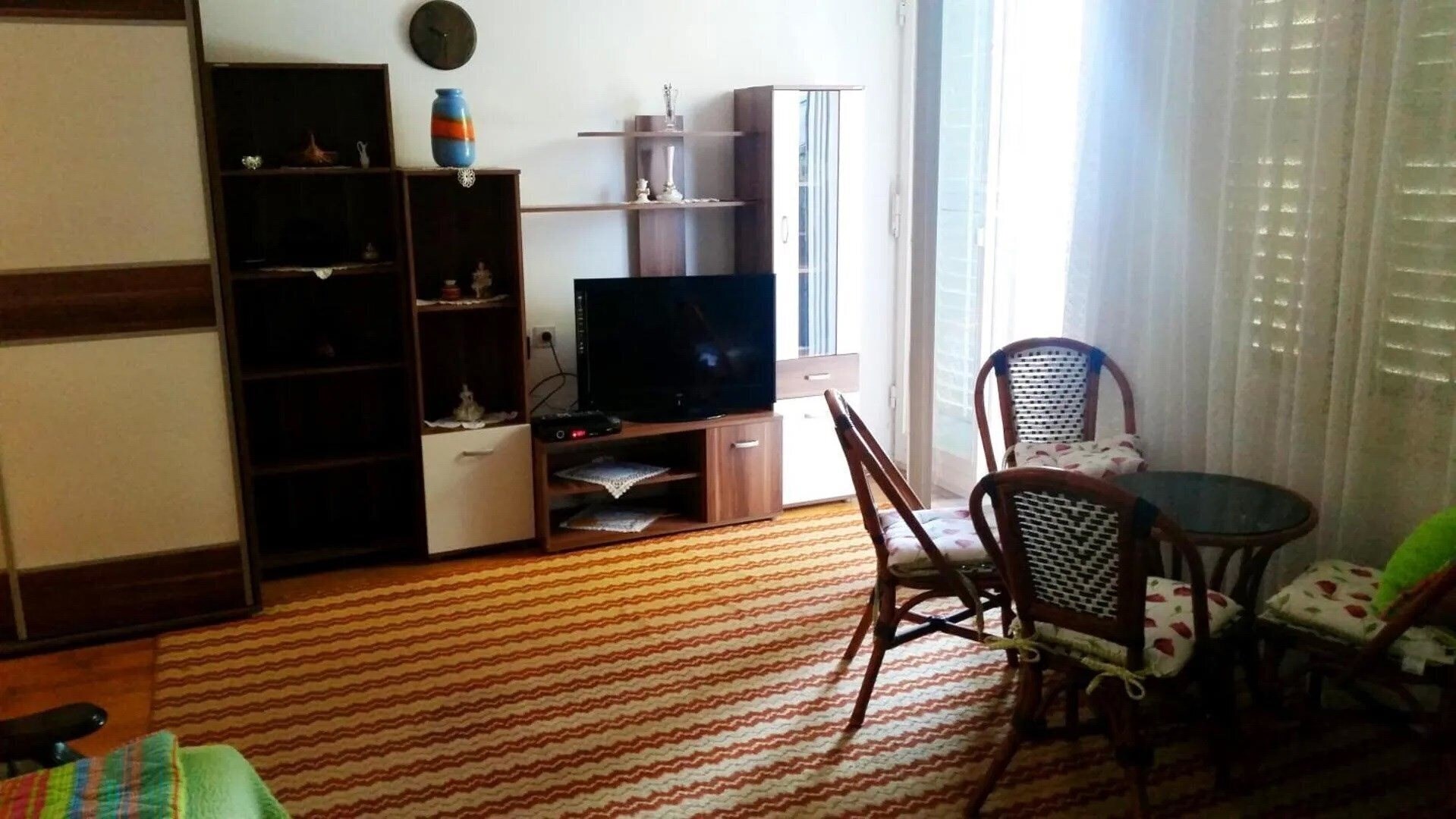 Картинка House 22 3*