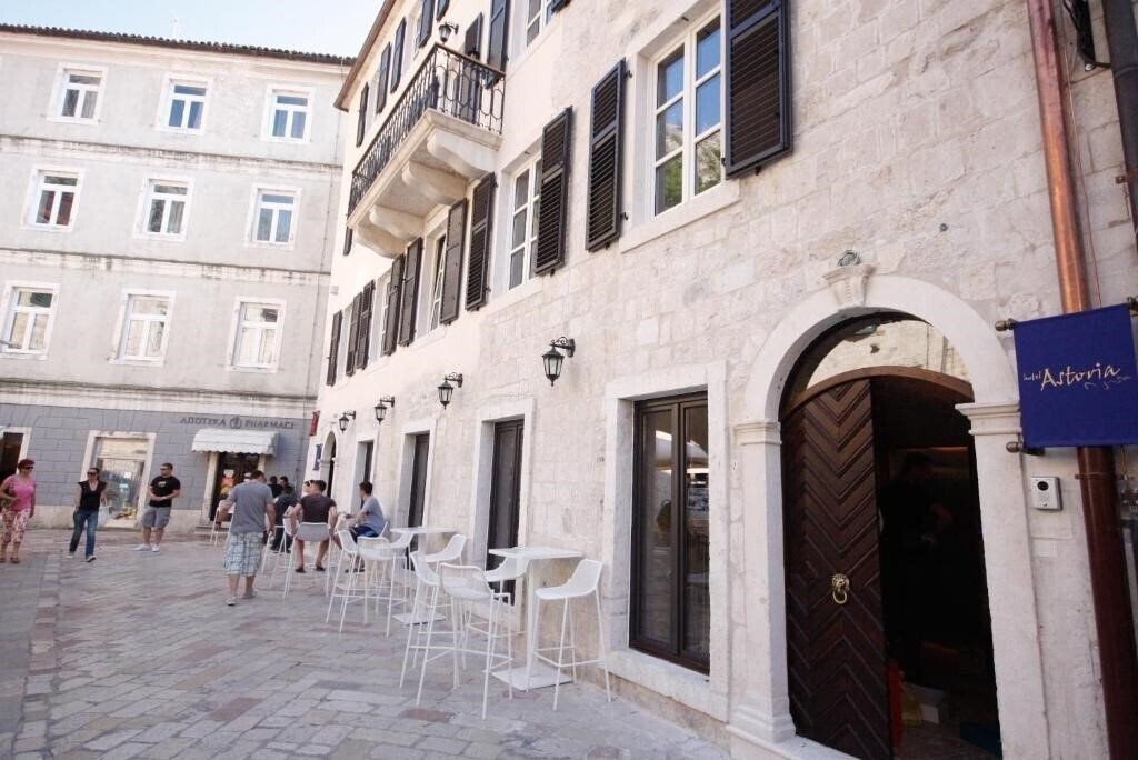 Картинка Astoria Kotor 4*