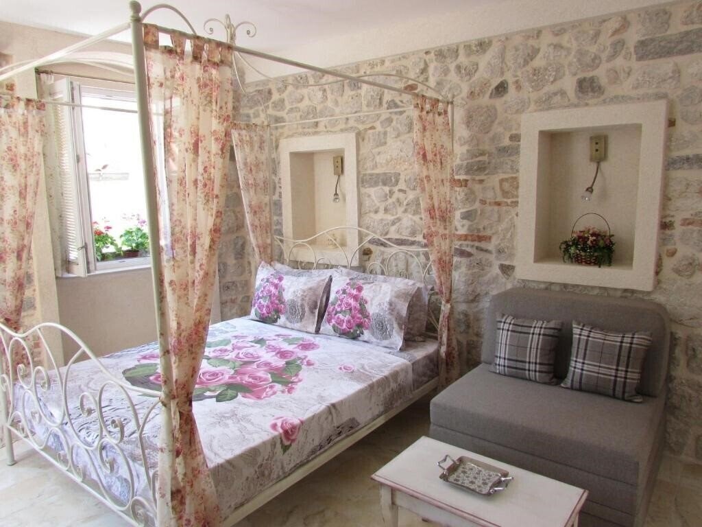 Фото Popovic Old Town Apartments 3*