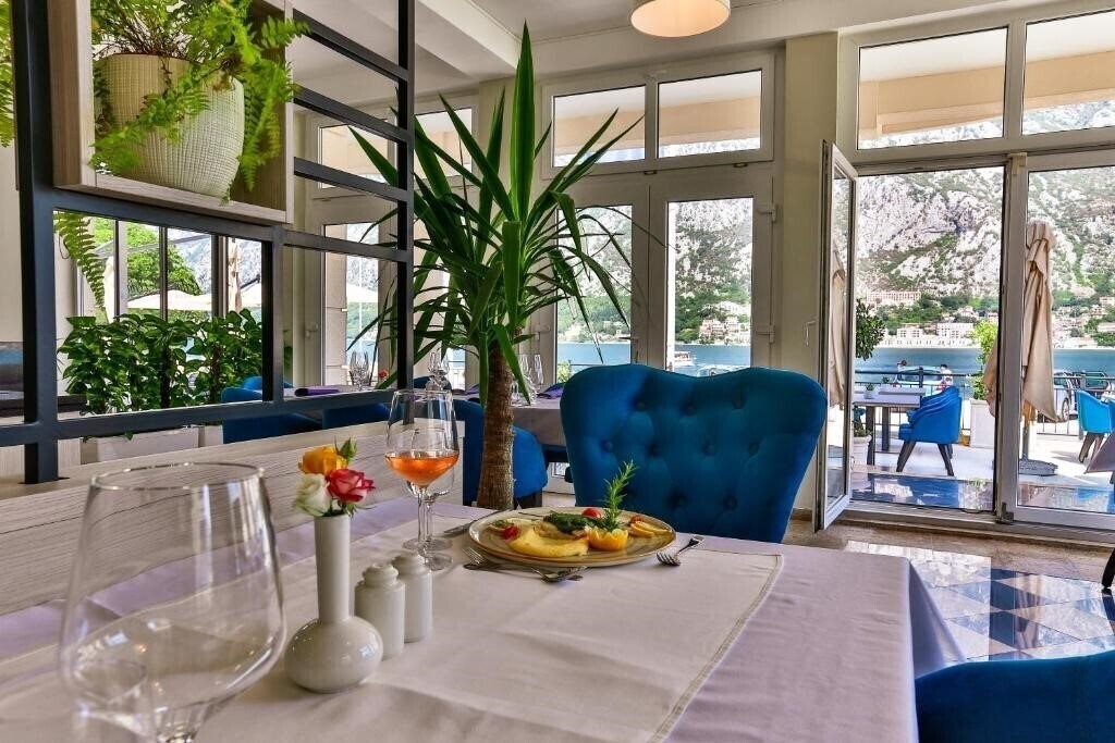 Готель Montebay Perla 3*